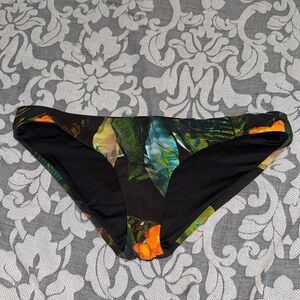 Reversable Tropical Print Bikini Bottom with Solid Black Other Side ✨New✨